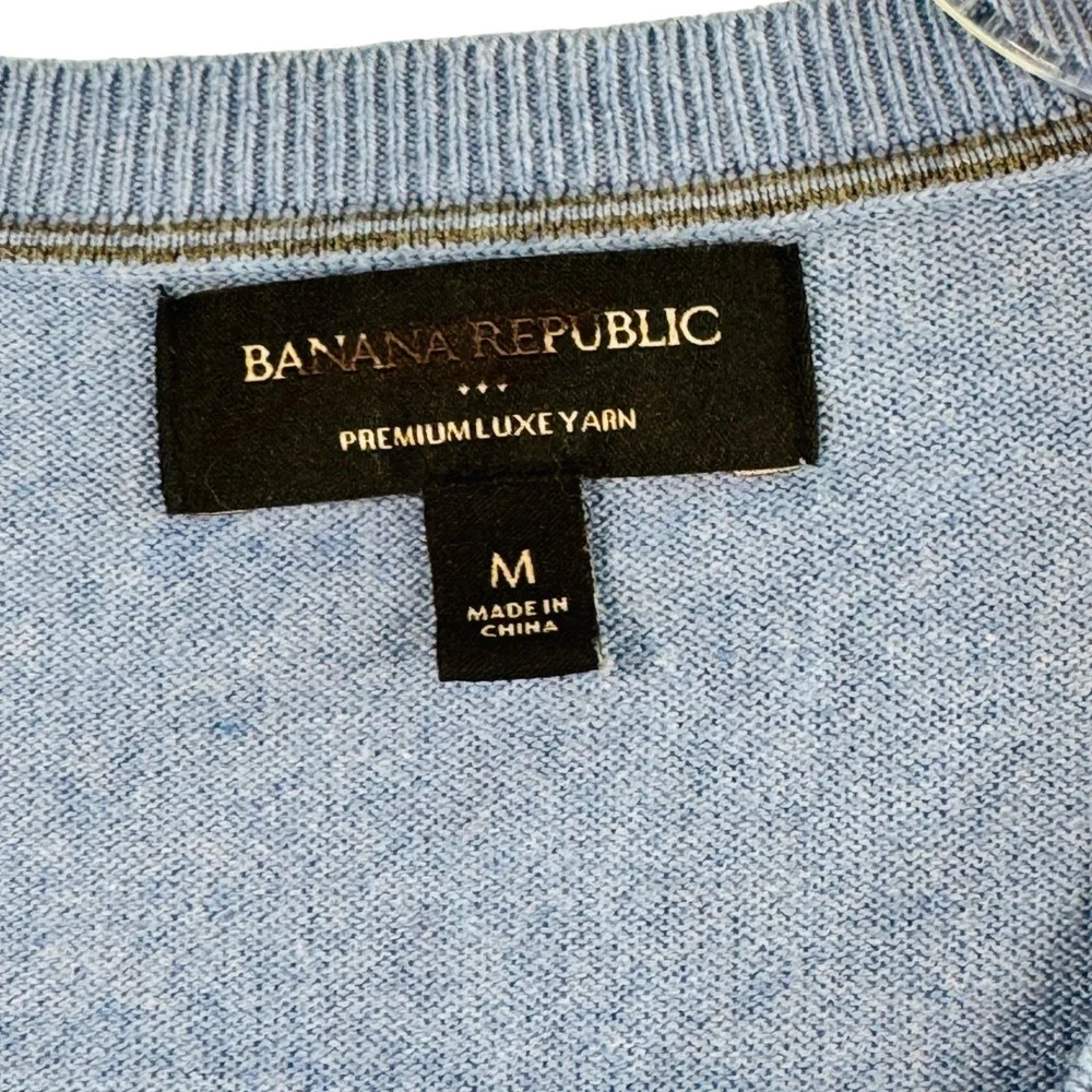 Banana‎ Republic Luxe Yarn V-Neck Sweater Blue M Cotton Silk Cashmere Blend